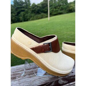 KLOGS Austin Natural Suede Orthotic Clog size 8 like new